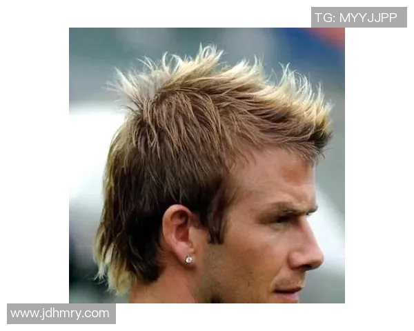 通过足球明星的发型揭示个性特征与人生轨迹的深度分析 通过足球明星的发型揭示个性特征与人生轨迹的深度分析