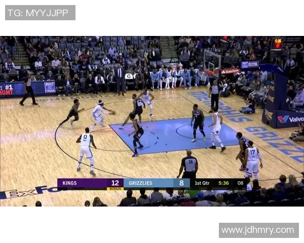 成都篮球队区域防守解析:战术深度与球员协作的完美结合 成都篮球队区域防守解析:战术深度与球员协作的完美结合