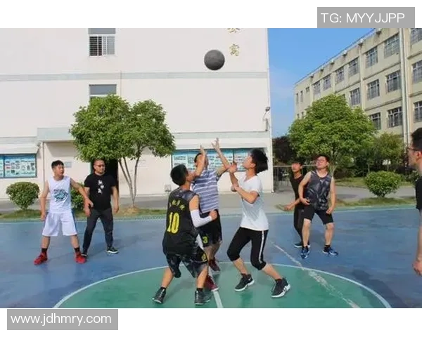 刘敏独家篮球心得分享让你在球场上更自信更出色 刘敏独家篮球心得分享让你在球场上更自信更出色